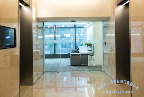 香蕉视频黄网站安装案例-深圳腾讯大厦办公室香蕉视频黄网站价格